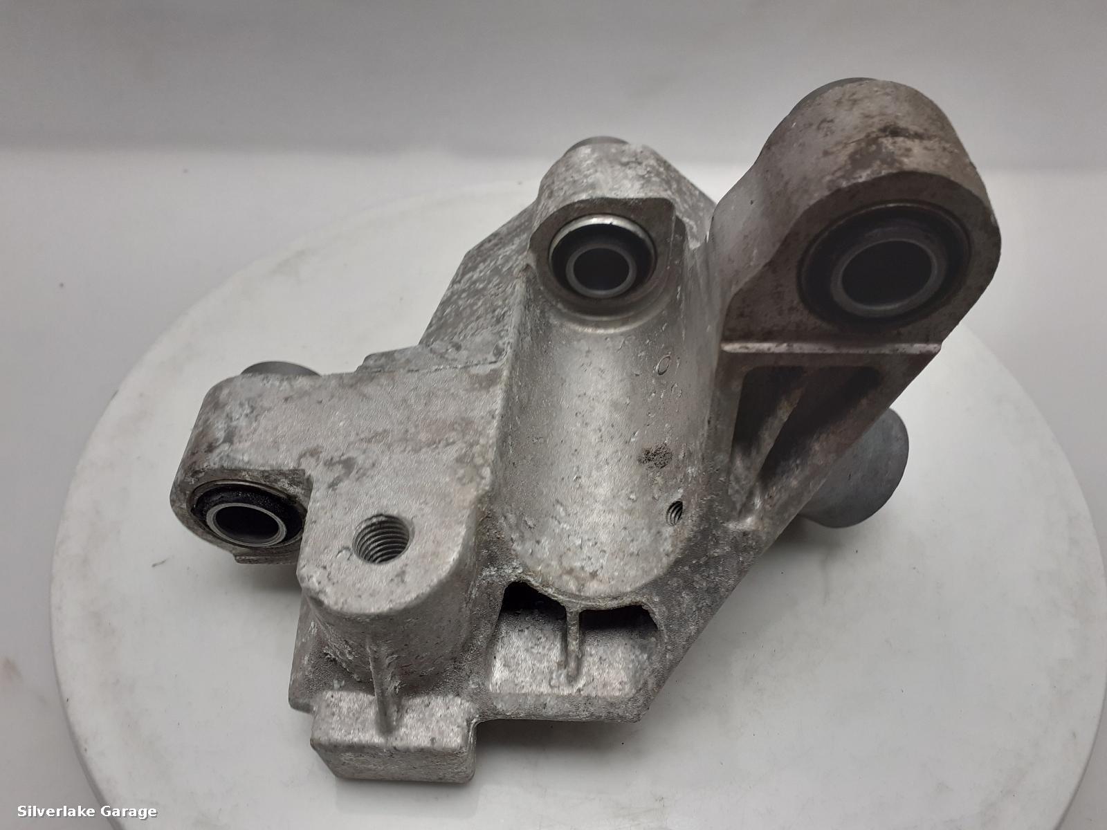 View Auto part Engine Mount JAGUAR I-PACE 2018