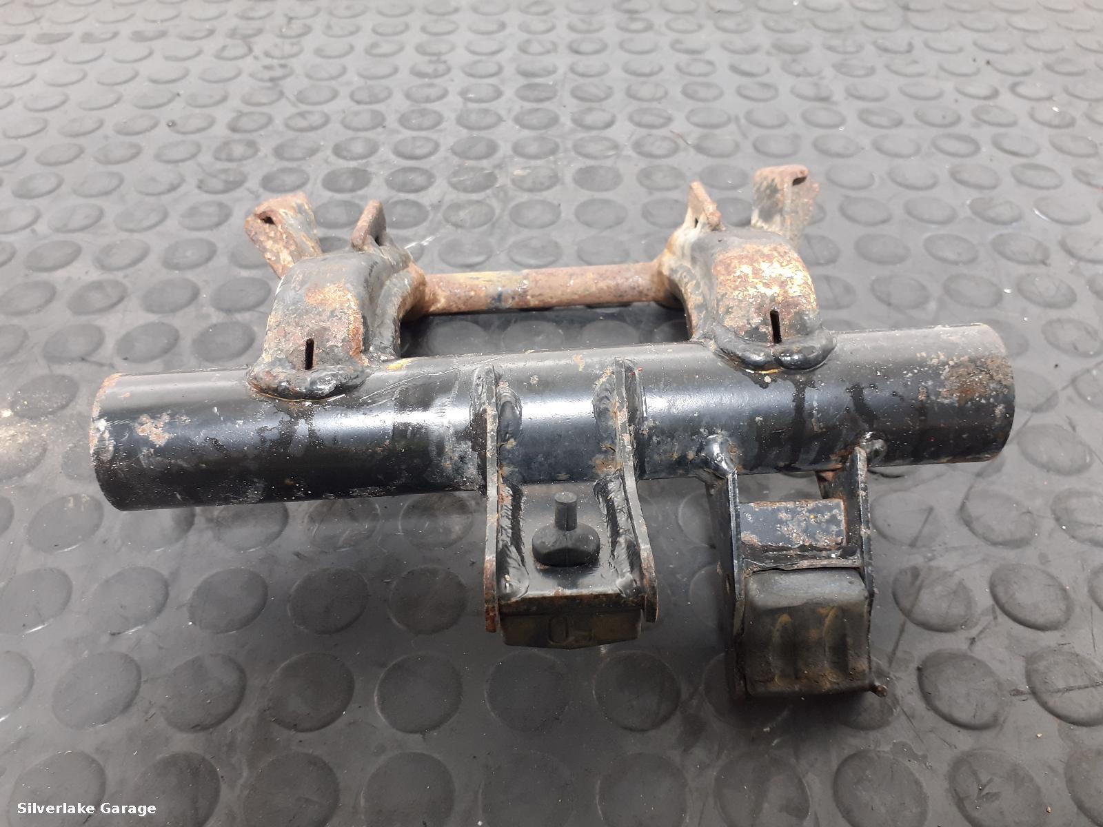 View Auto part Engine Mount HONDA WW 2016