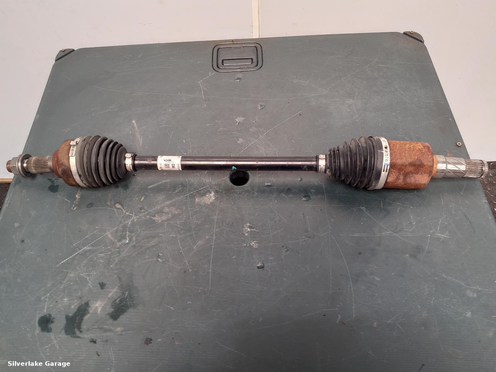 View Auto part Right Driveshaft TESLA MODEL 3 2021