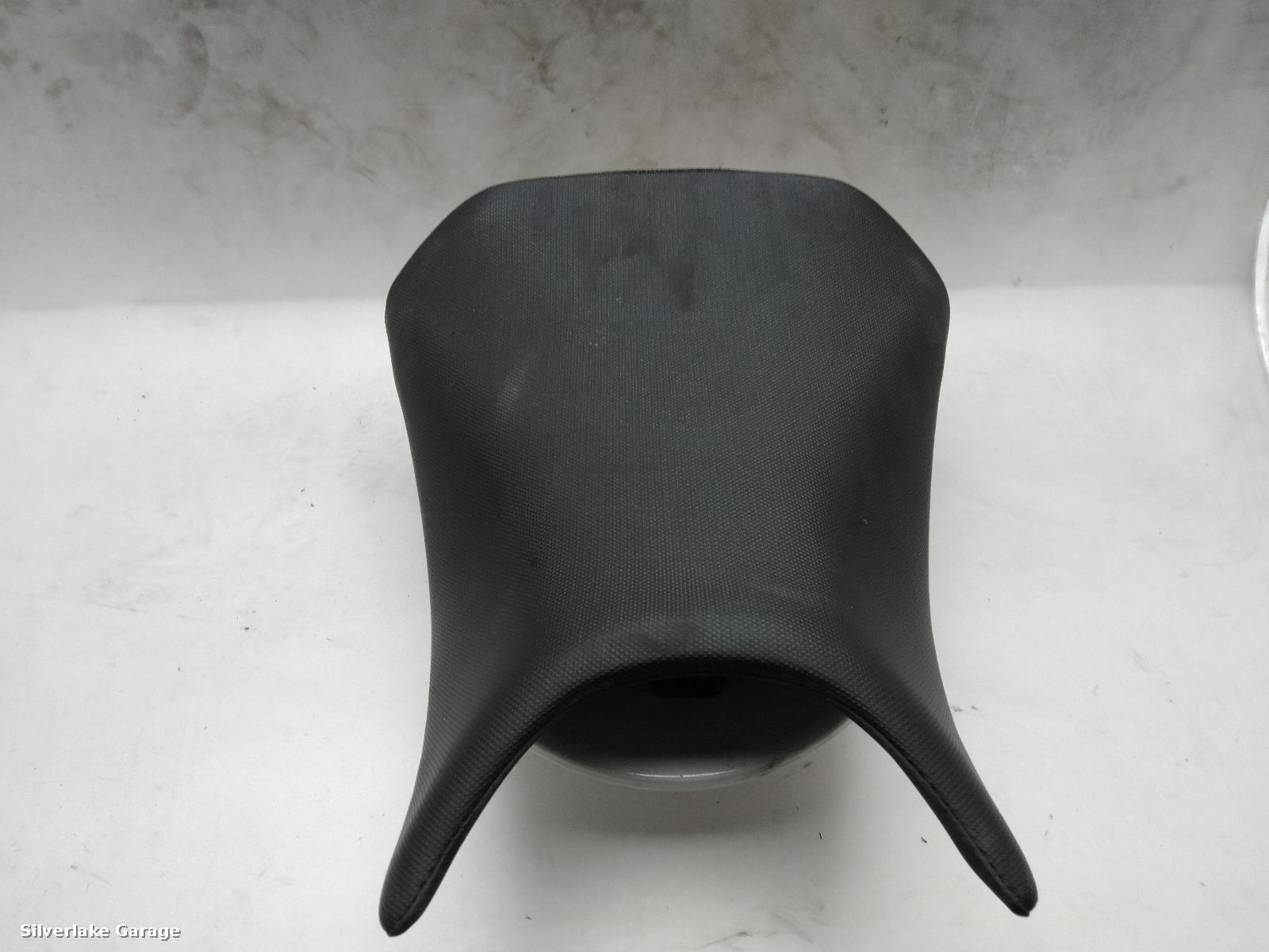 View Auto part SEAT HONDA CB500 2017