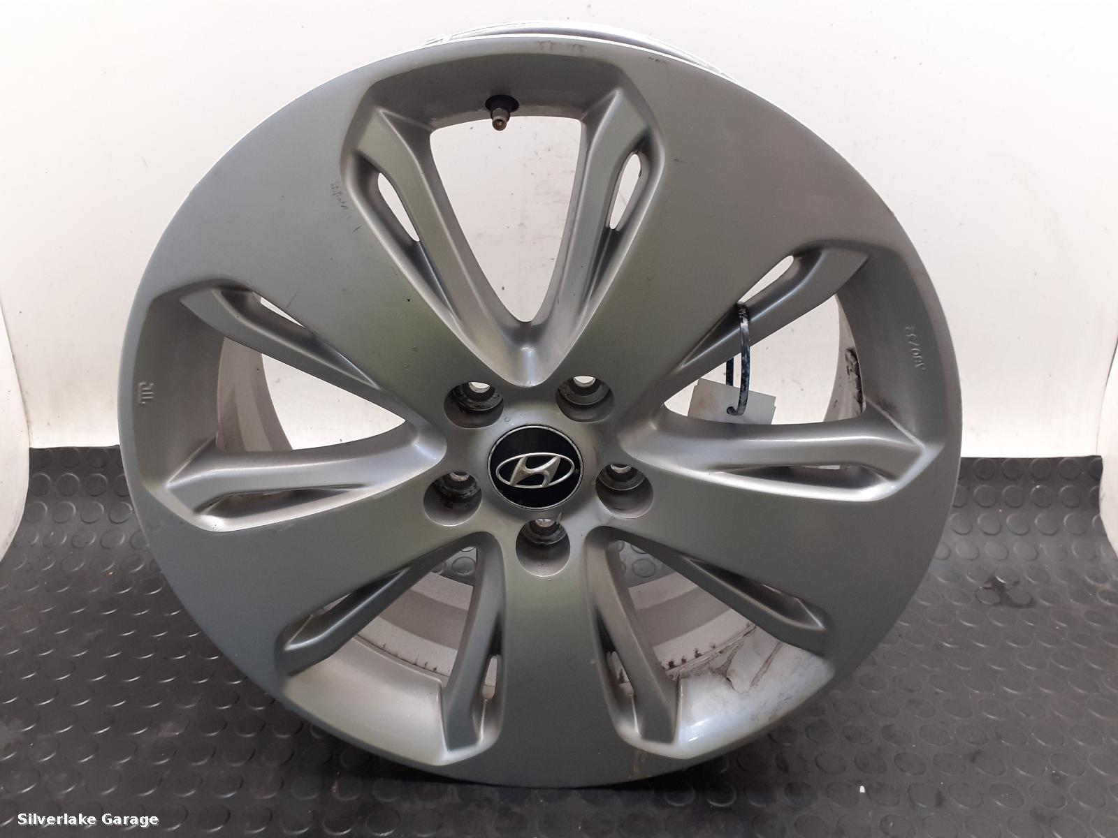View Auto part Wheel HYUNDAI SANTA FE 2012