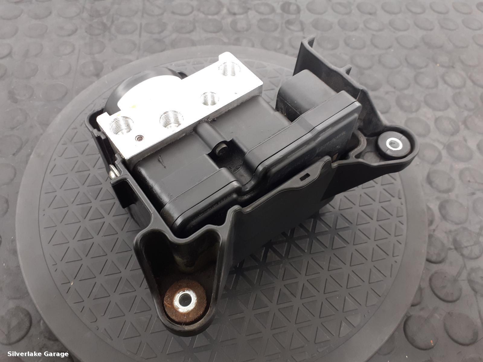 View Auto part ABS Pump/Modulator PIAGGIO MP3 500 LT SPORT 2015