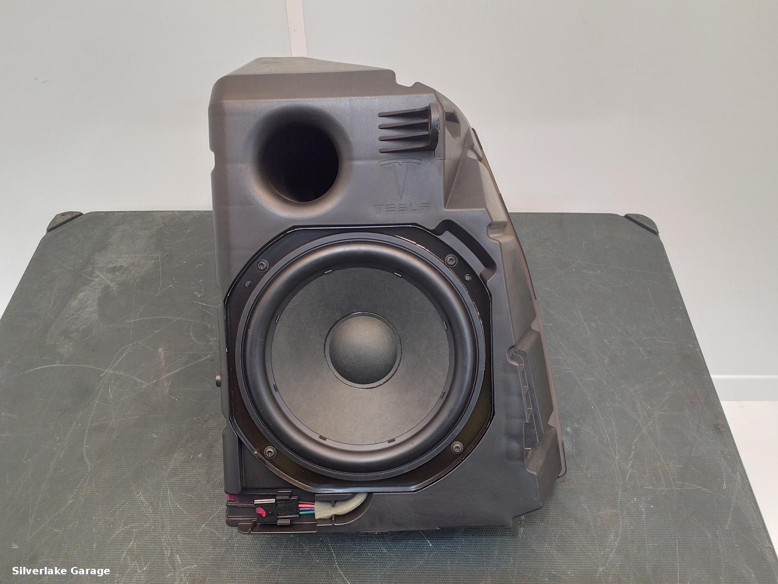 View Auto part Loud Speakers TESLA MODEL 3 2020
