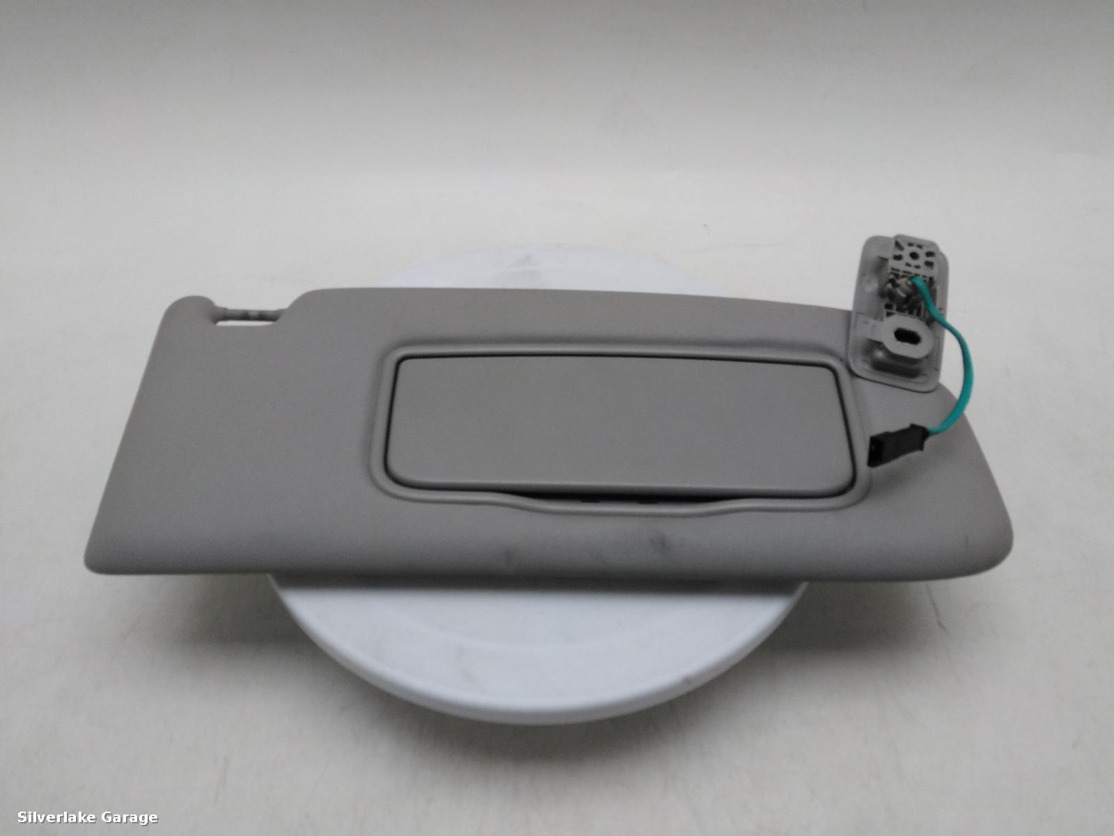 View Auto part Sun visor VOLVO V50 2008