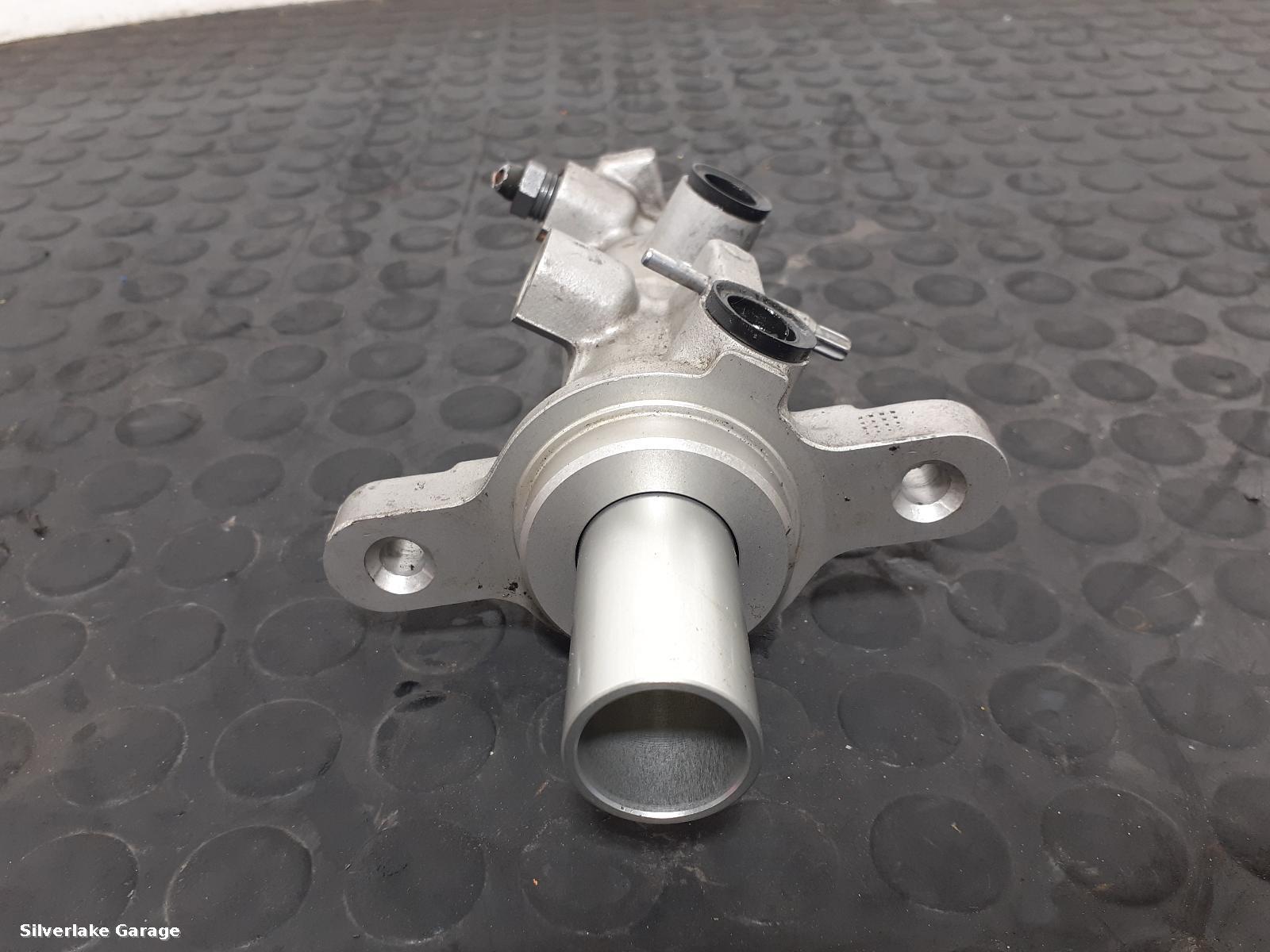 View Auto part Master Cylinder FORD TRANSIT CUSTOM 2018