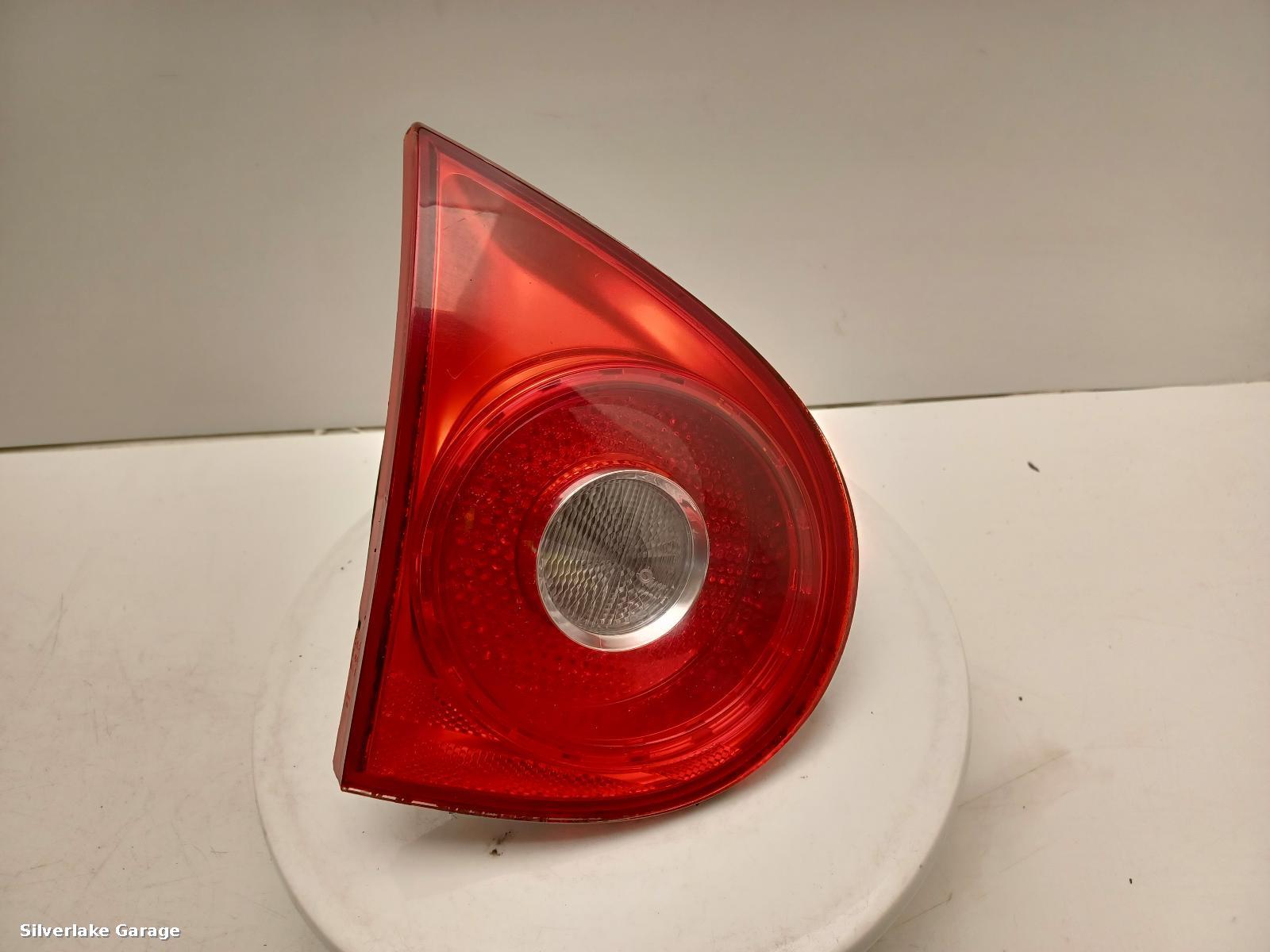 View Auto part L Taillight VOLKSWAGEN GOLF 2005