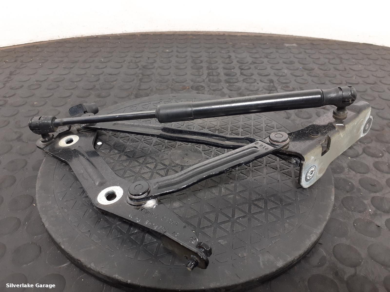 View Auto part Bootlid/Tailgate Hinge FORD MUSTANG 2016