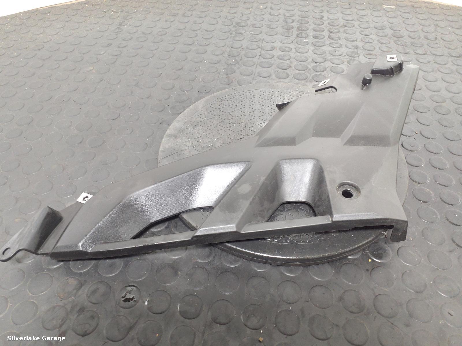 View Auto part SIDE_PANEL_LEFT YAMAHA MT 125 2017