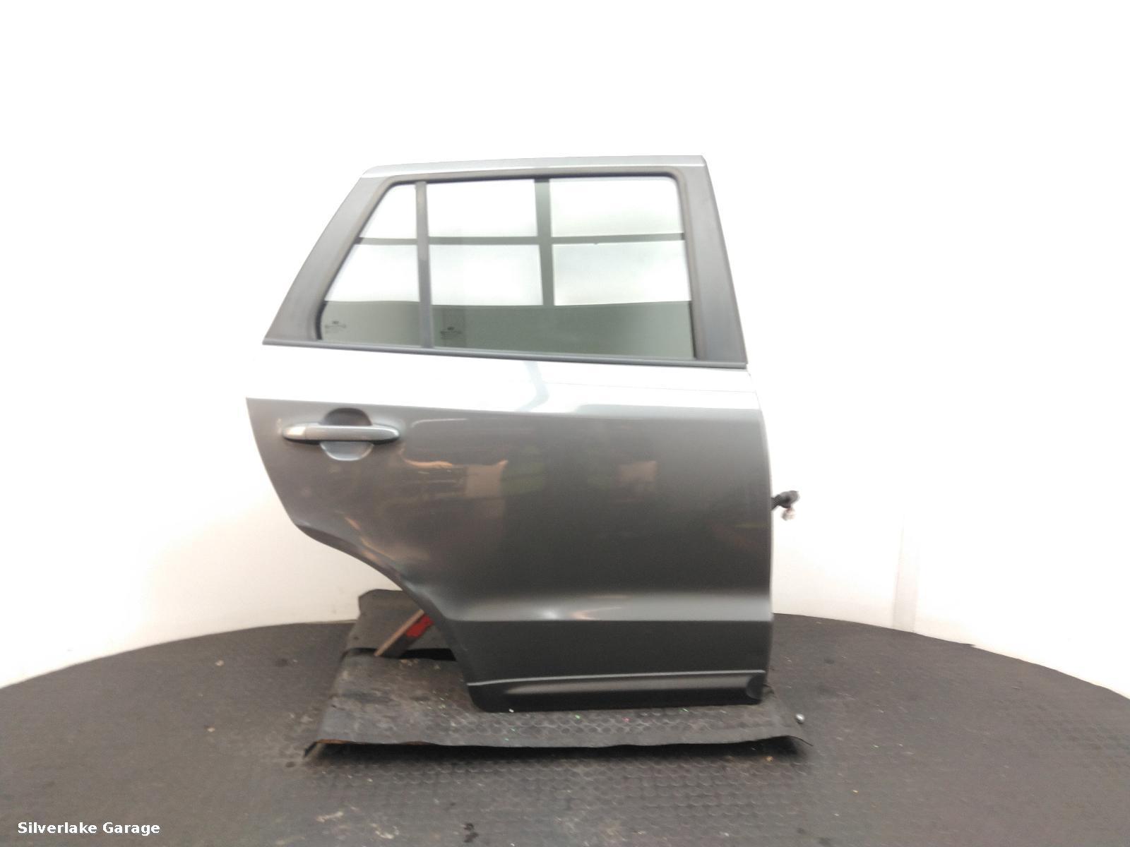 View Auto part R Rear Door HYUNDAI SANTA FE 2009