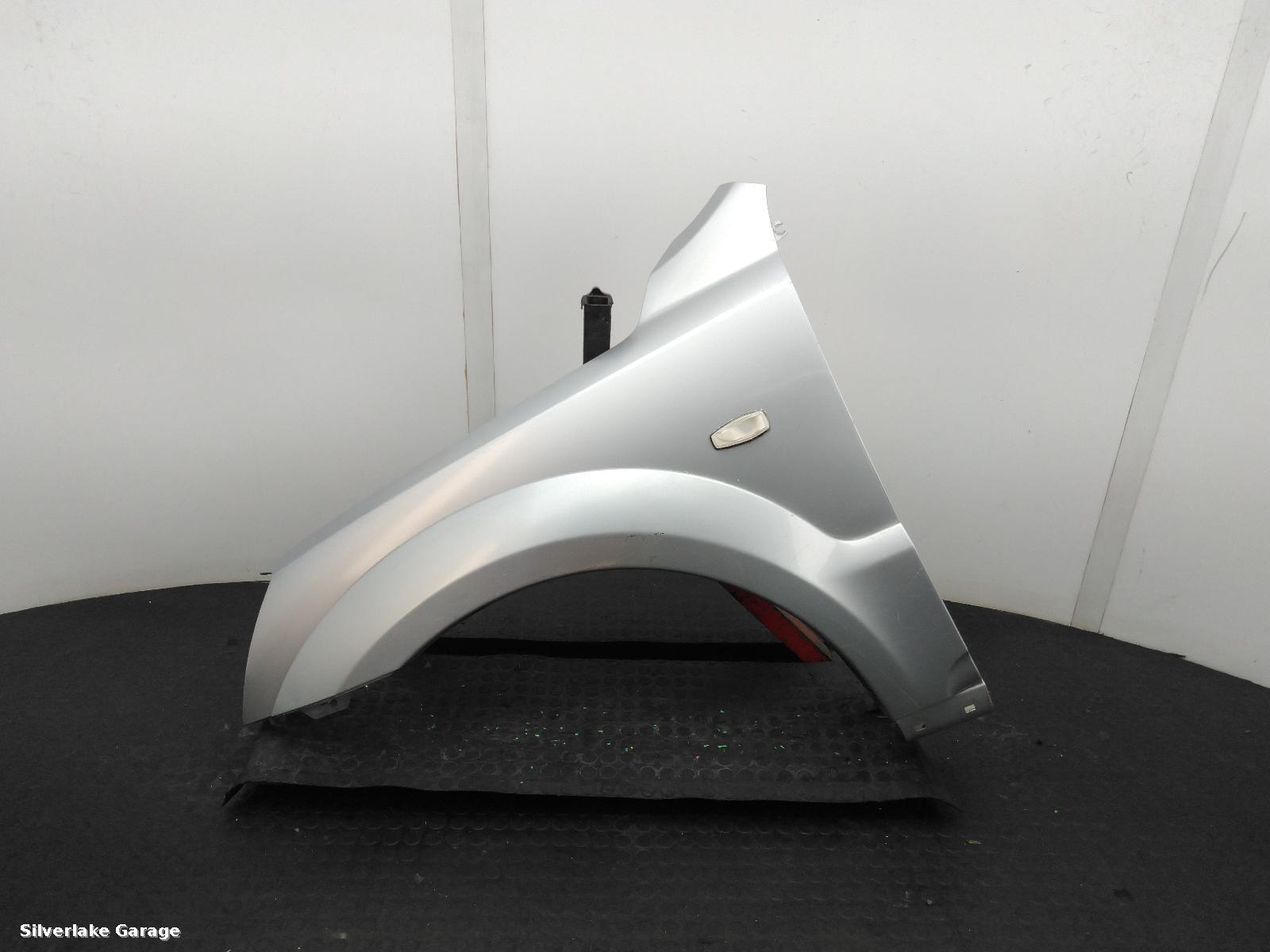 View Auto part L Wing KIA SORENTO 2007