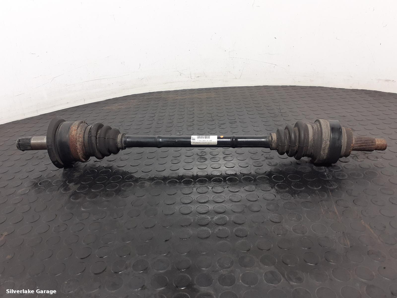 View Auto part Left Driveshaft BMW 3 SERIES 2014