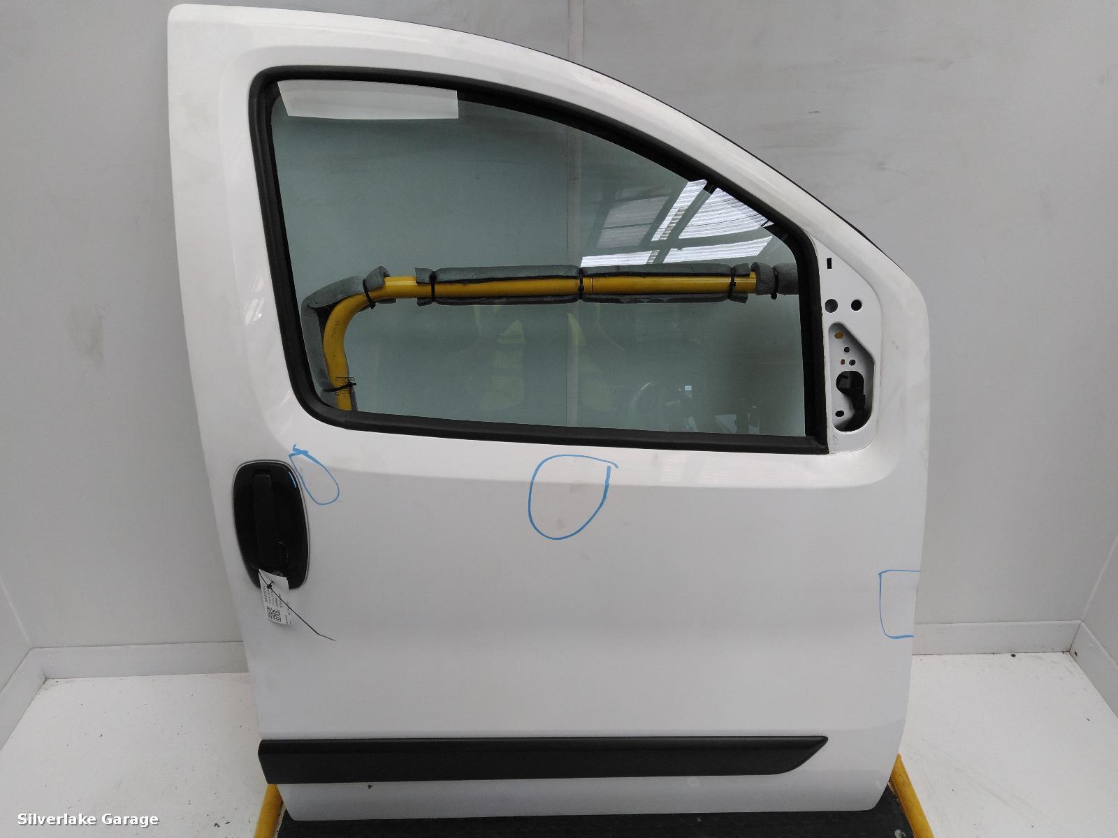 View Auto part R Front Door PEUGEOT BIPPER 2012