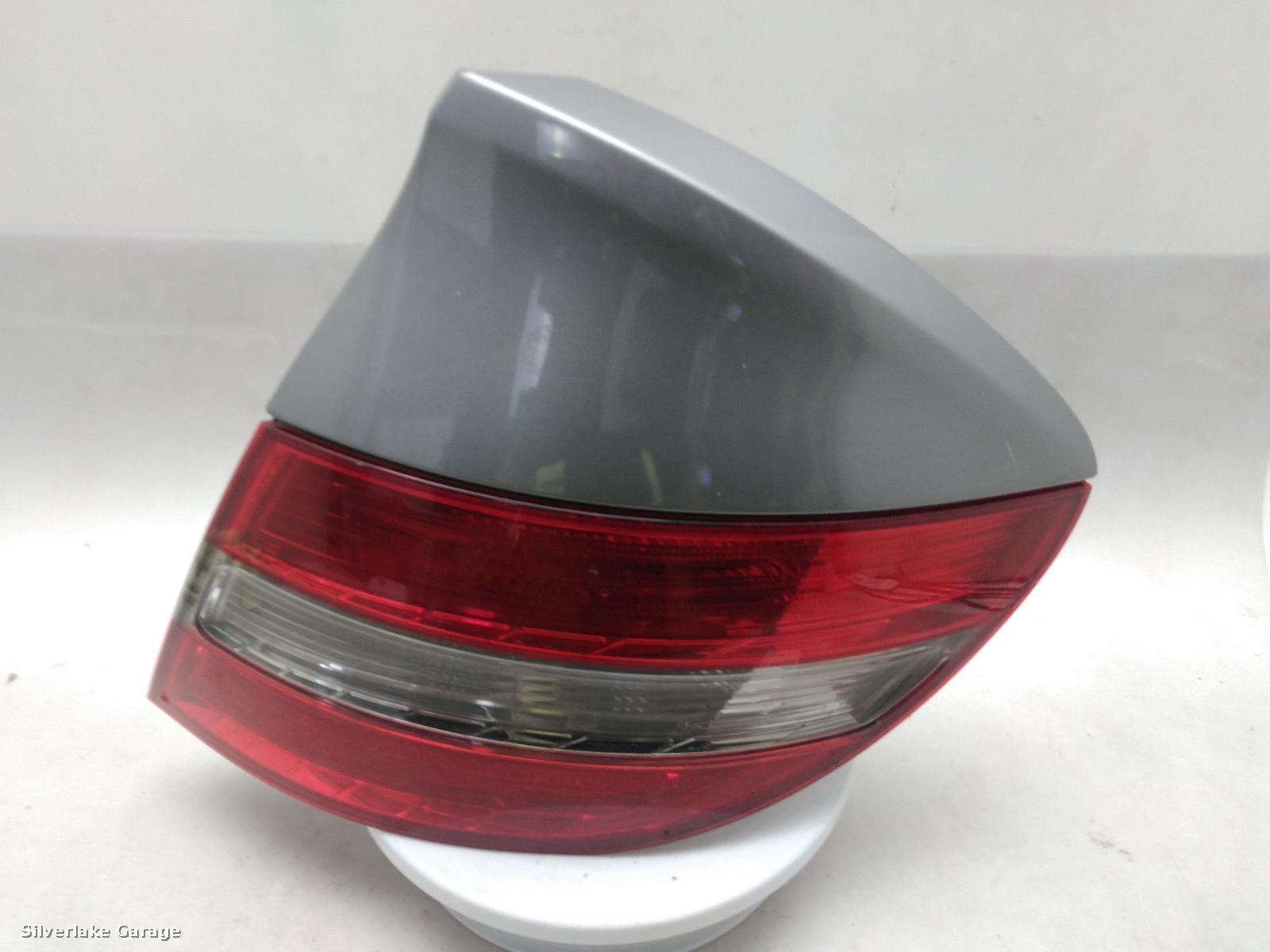View Auto part R Taillight MERCEDES CLC 2009