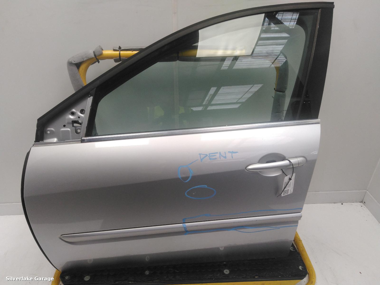 View Auto part L Front Door RENAULT LAGUNA 2011