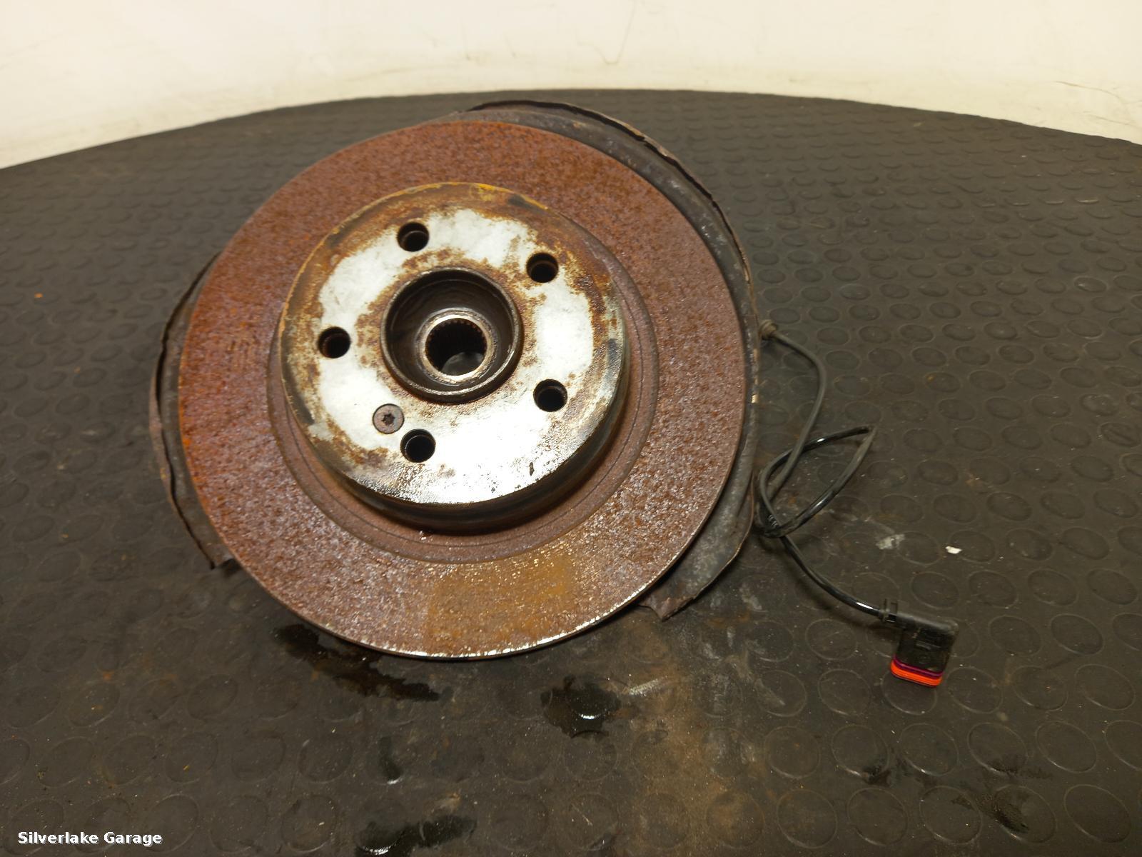 View Auto part LR Hub/Stub Axle Assembly MERCEDES E CLASS 2010