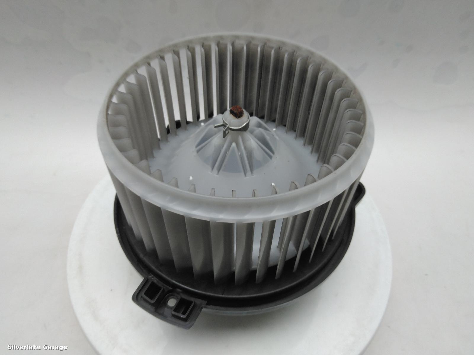 View Auto part Heater Motor/Assembly ASTON MARTIN DB9 2015