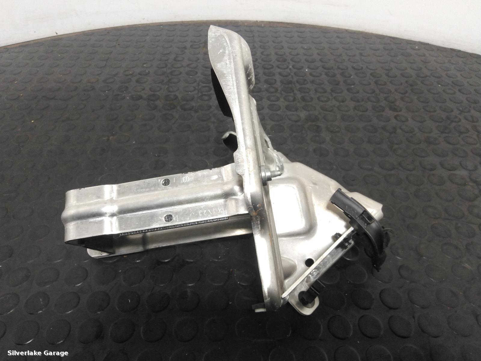 View Auto part Battery Tray BMW I3 2021