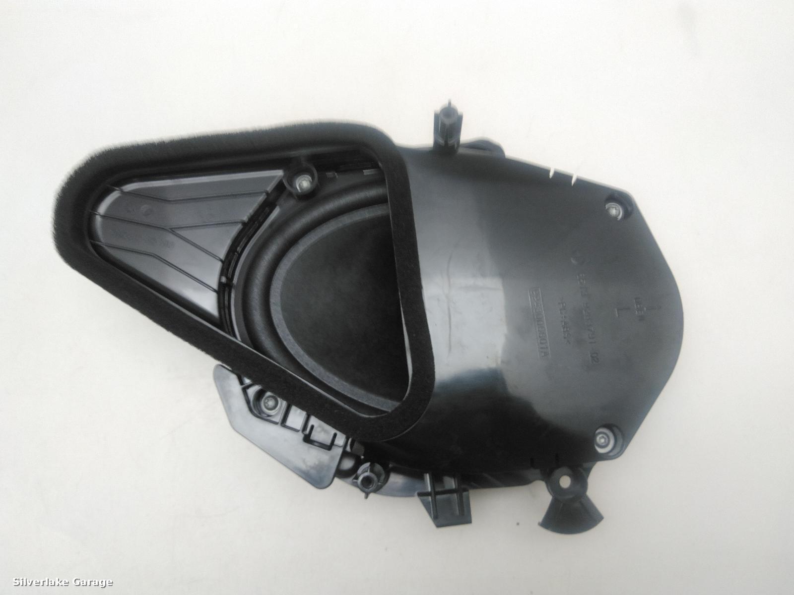 View Auto part Loud Speakers BMW I3 2021