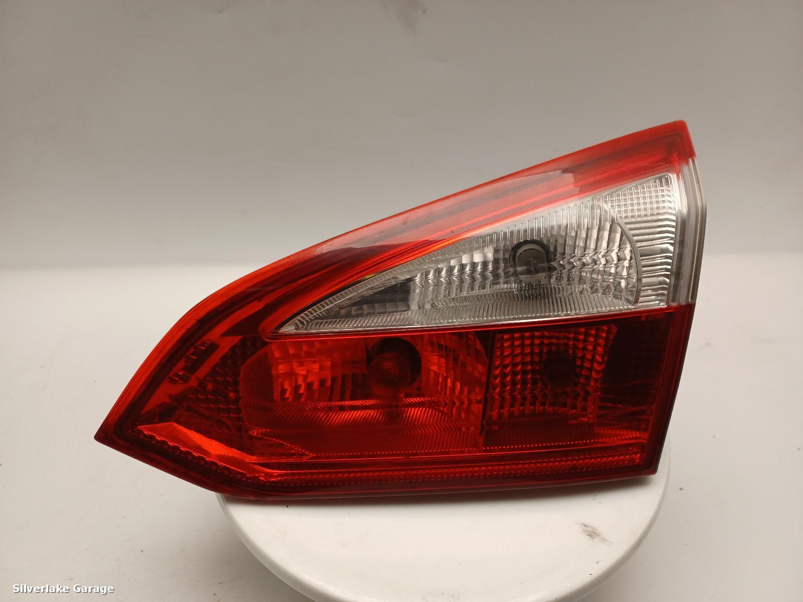 View Auto part R Taillight FORD FOCUS 2012