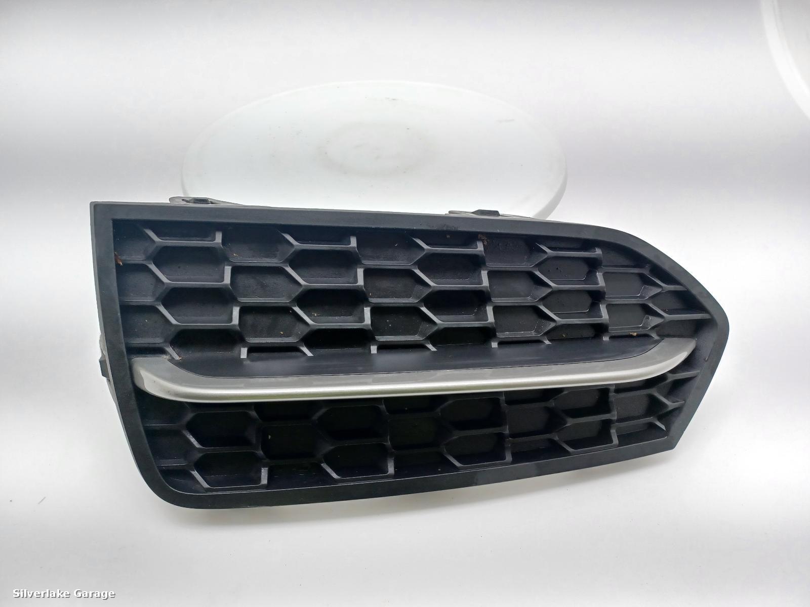 View Auto part Grille BMW 2 SERIES 2018