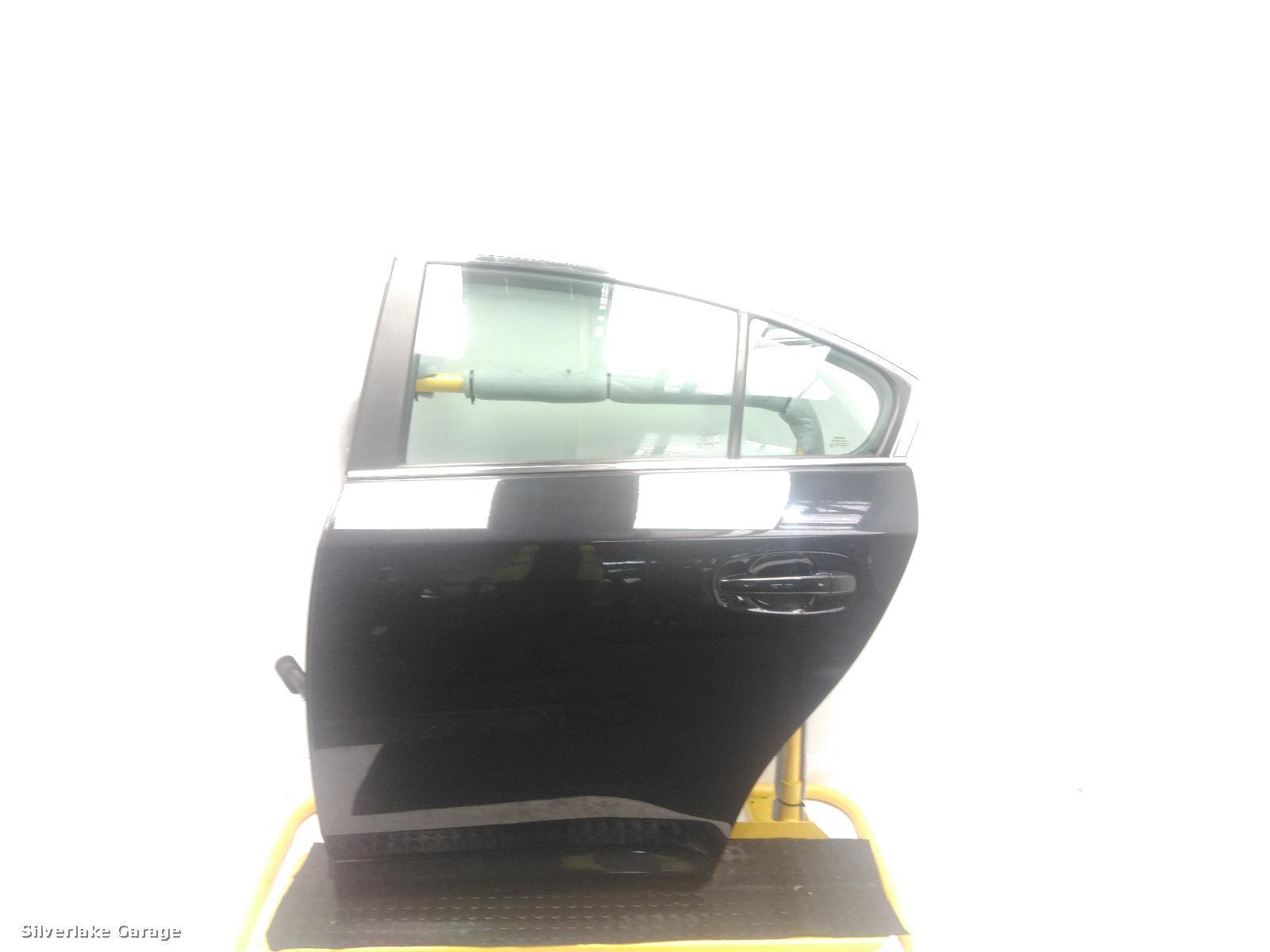 View Auto part L Rear Door TOYOTA AVENSIS 2009