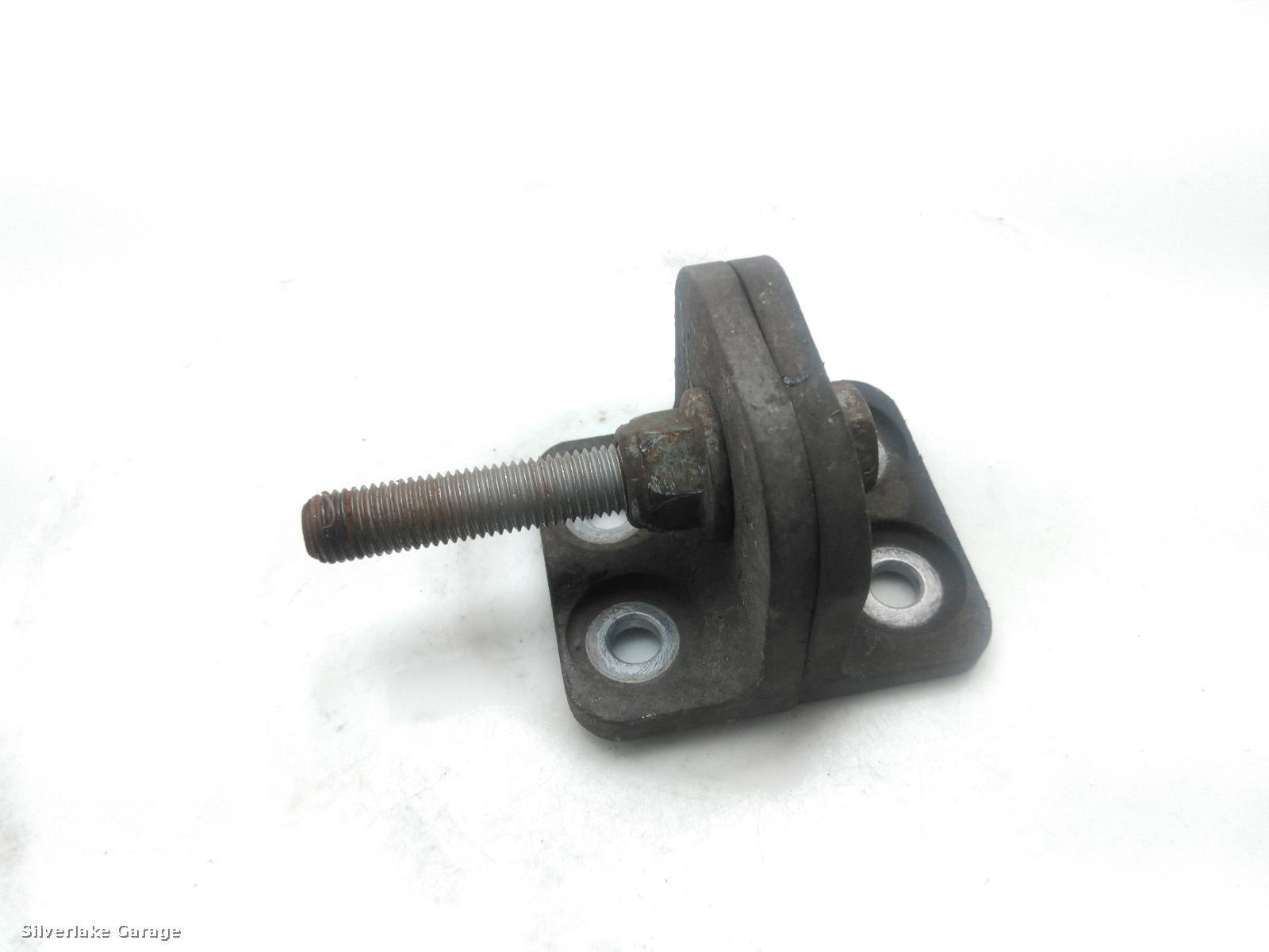 View Auto part Misc Bracket AUDI R8 2014