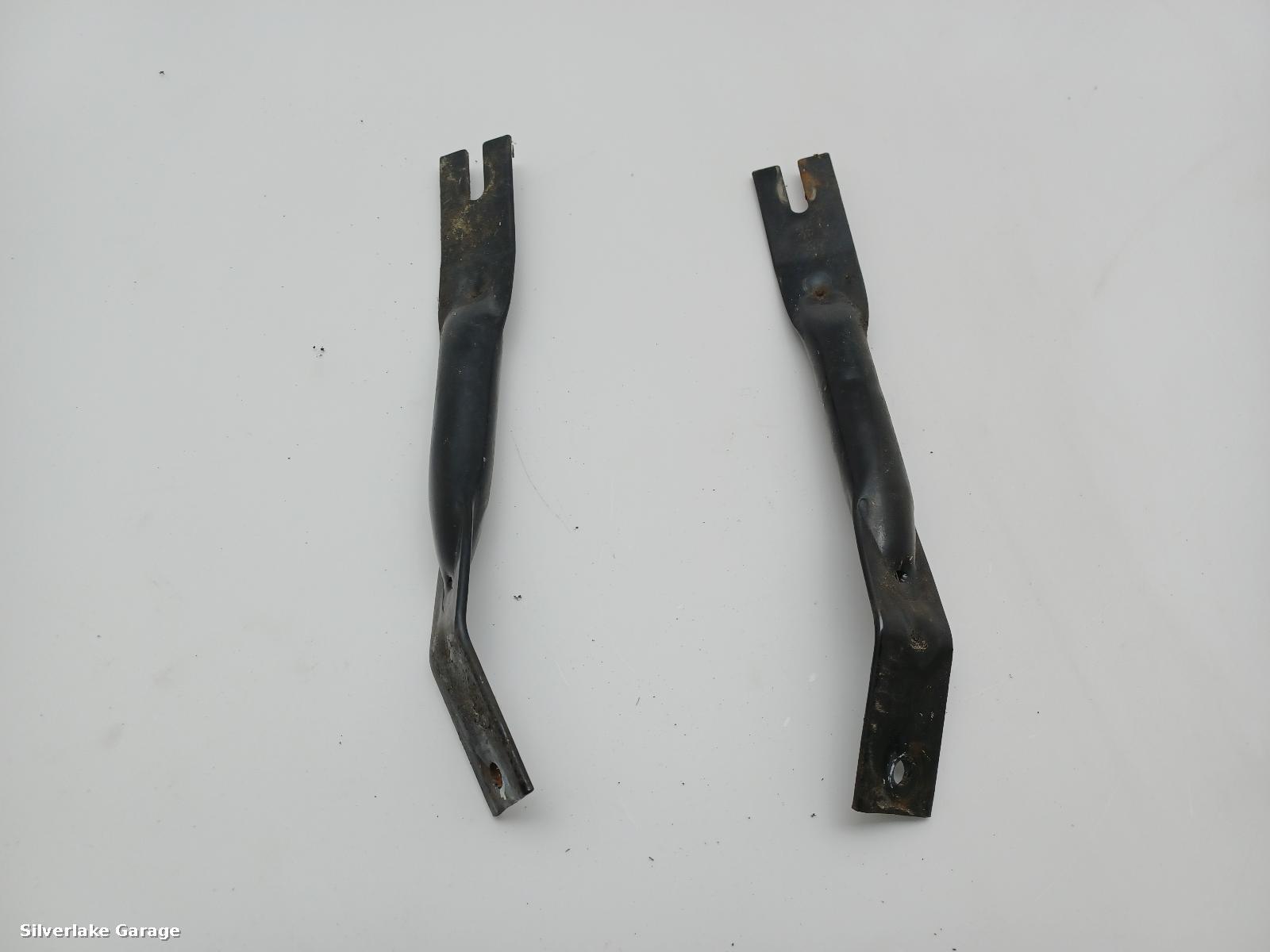 View Auto part Misc Bracket DODGE CHALLENGER 2016
