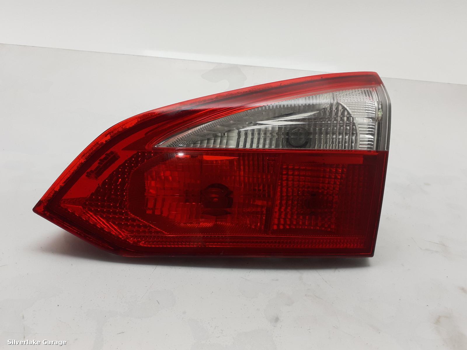 View Auto part R Taillight FORD FOCUS 2014