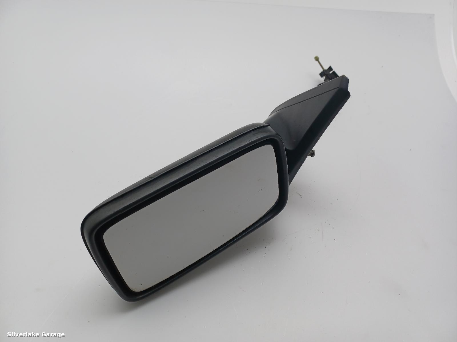 View Auto part L Door Mirror VOLKSWAGEN GOLF 1994