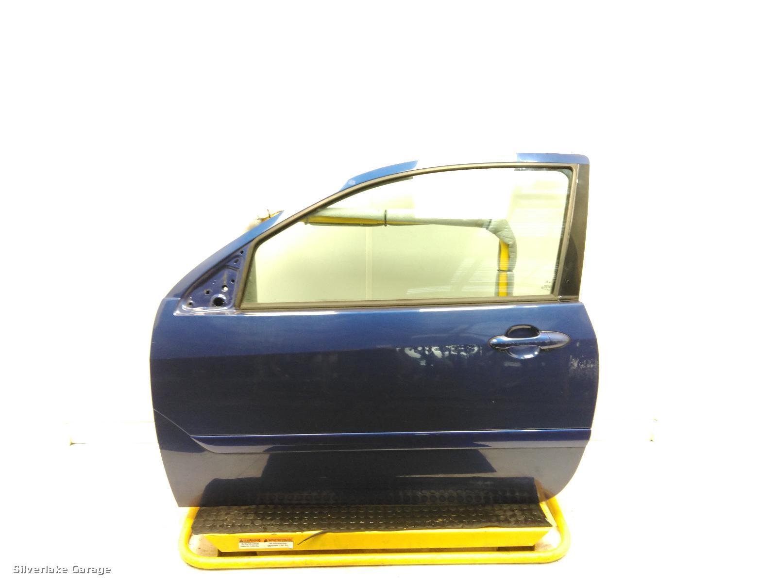 View Auto part L Front Door FORD FOCUS 2004