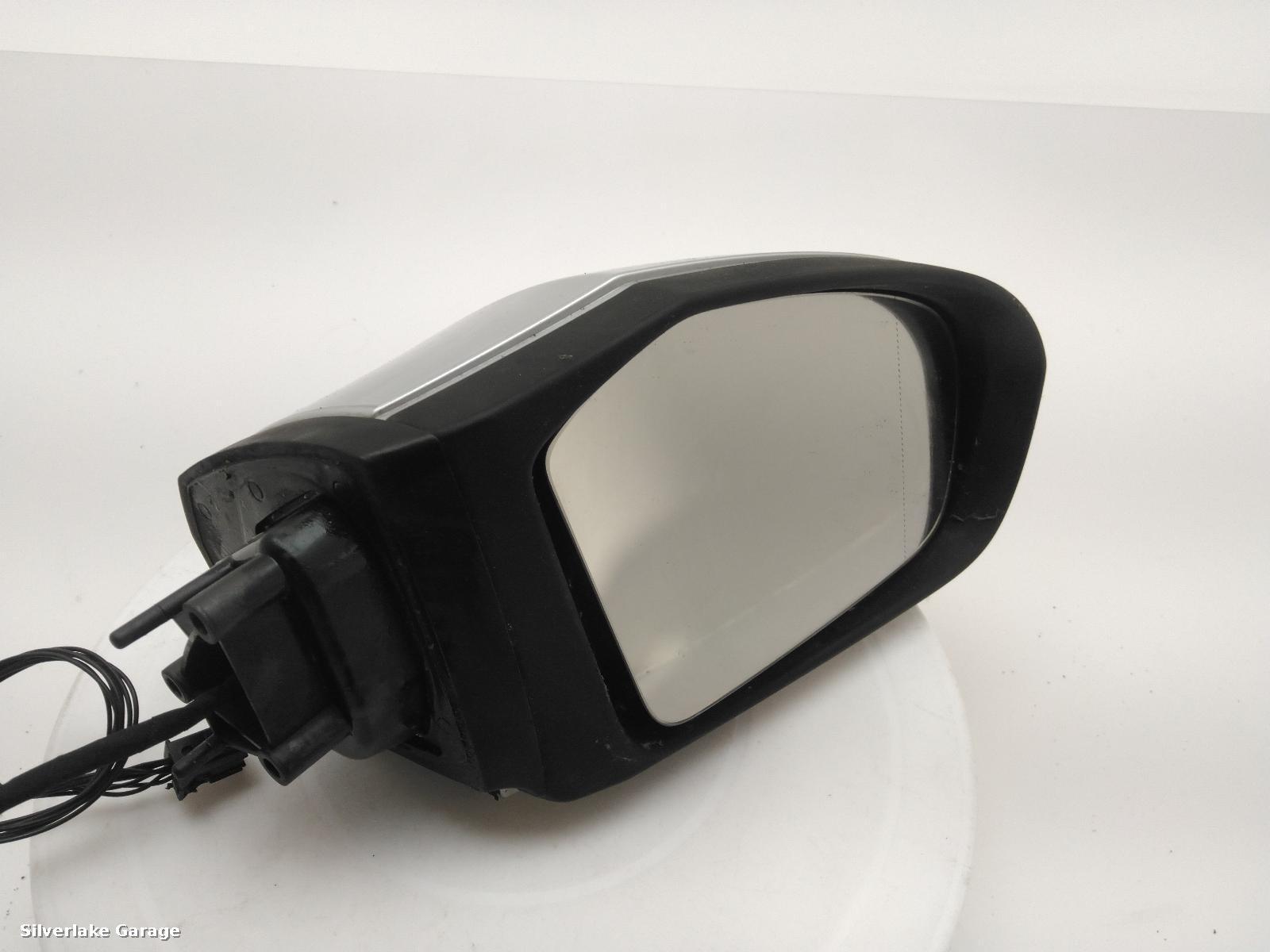 View Auto part R Door Mirror MERCEDES B CLASS 2006