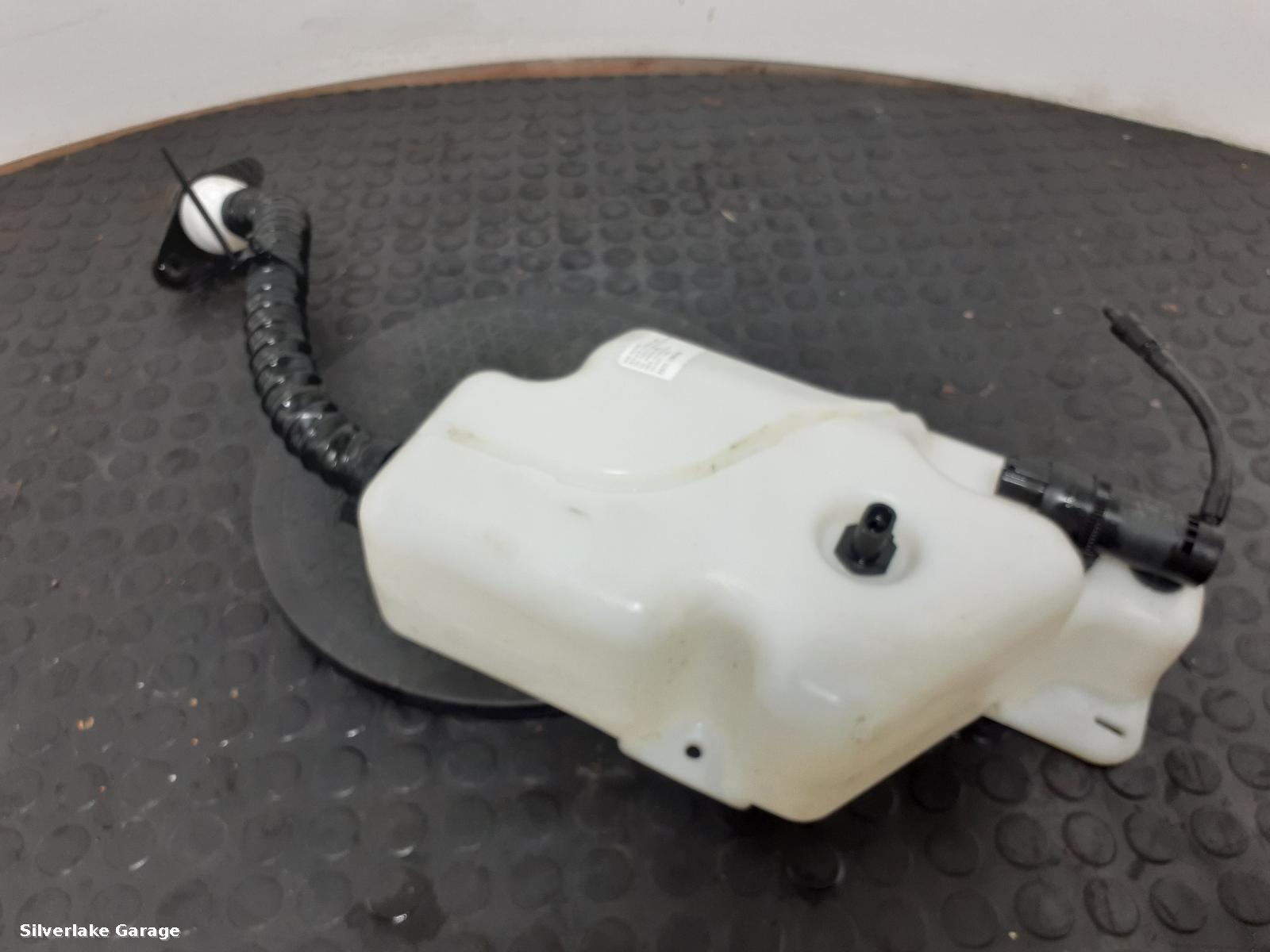 View Auto part Washer Bottle ASTON MARTIN DB11 2019