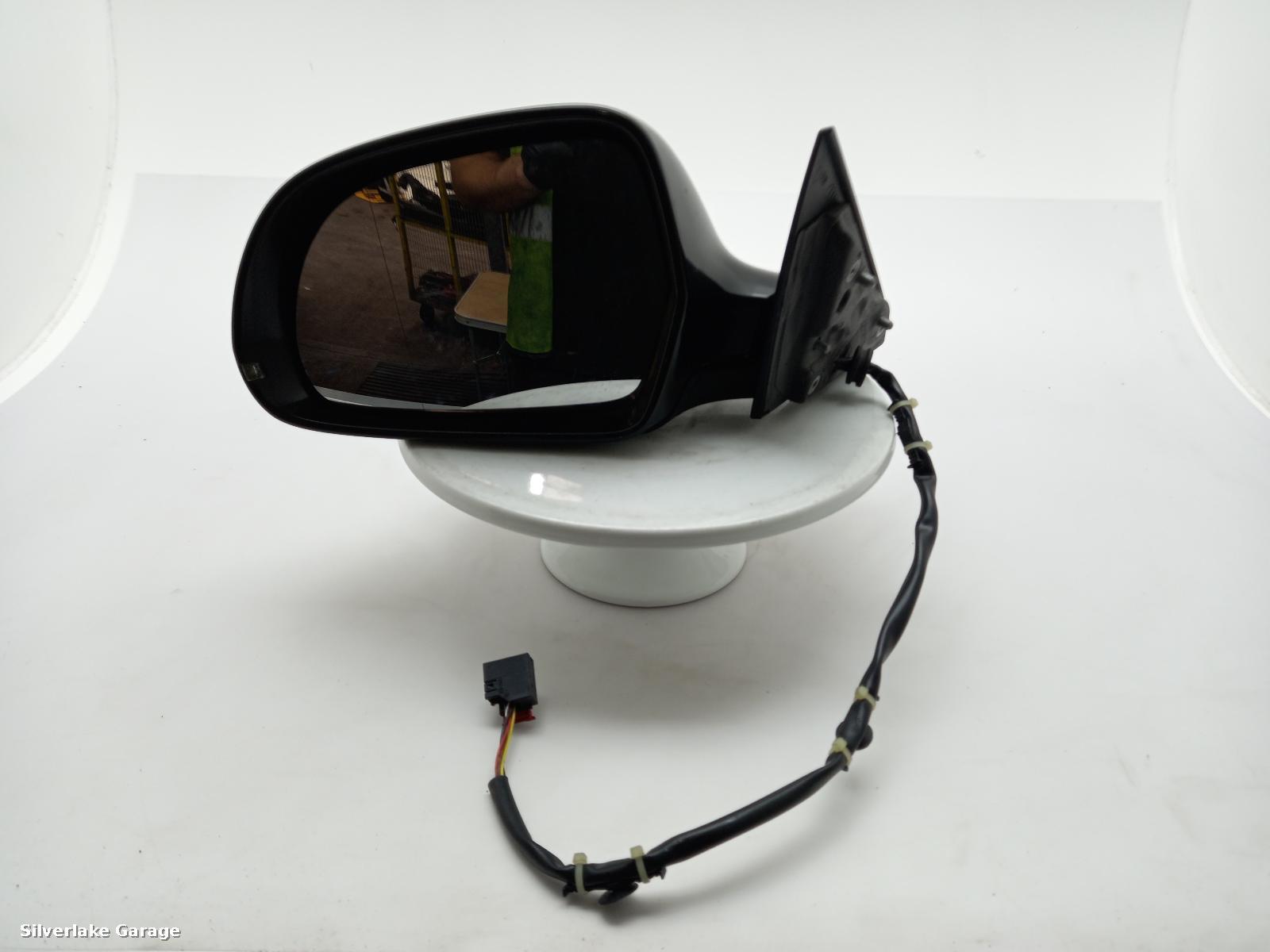 View Auto part L Door Mirror AUDI A3 2010