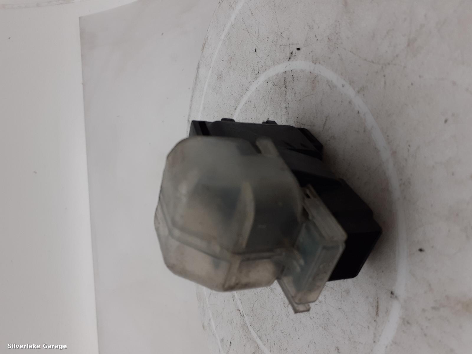View Auto part STARTER_SOLENOID SUZUKI GSXR 600 K1 2003