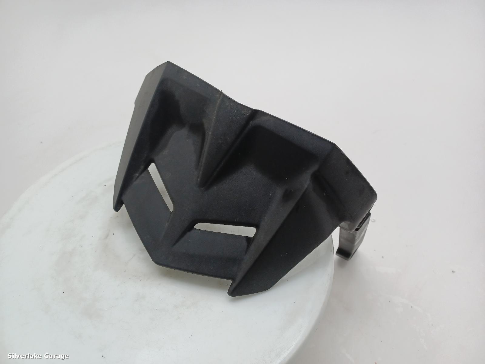 View Auto part Rear Mudguard YAMAHA XSR125 2022