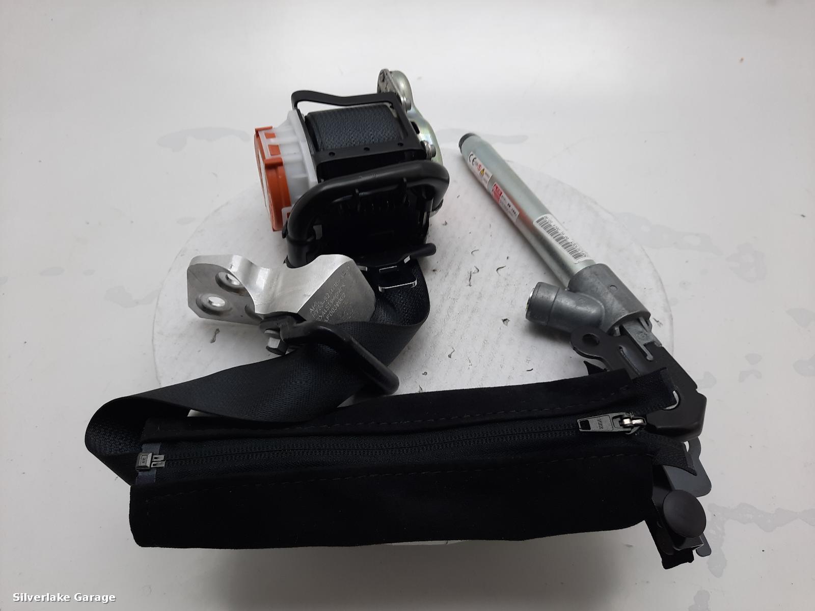 View Auto part Seat Belt ASTON MARTIN DB11 2019