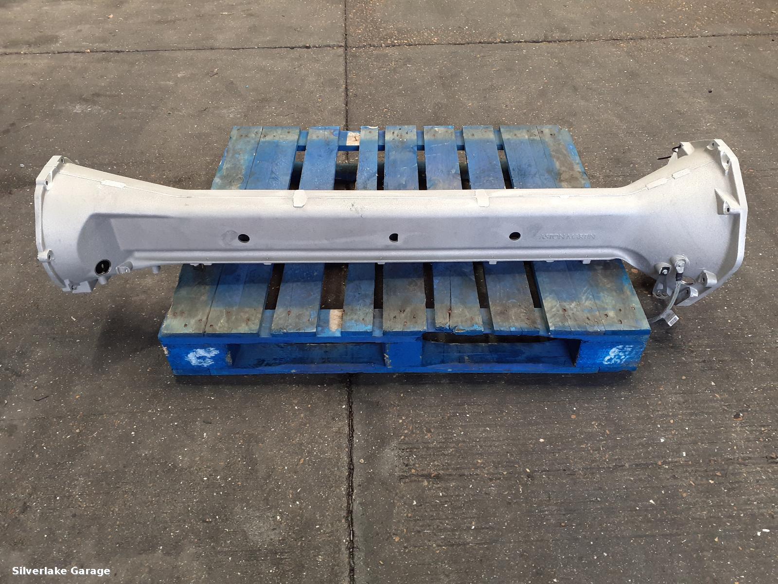 View Auto part Propshaft Tube ASTON MARTIN DB11 2019