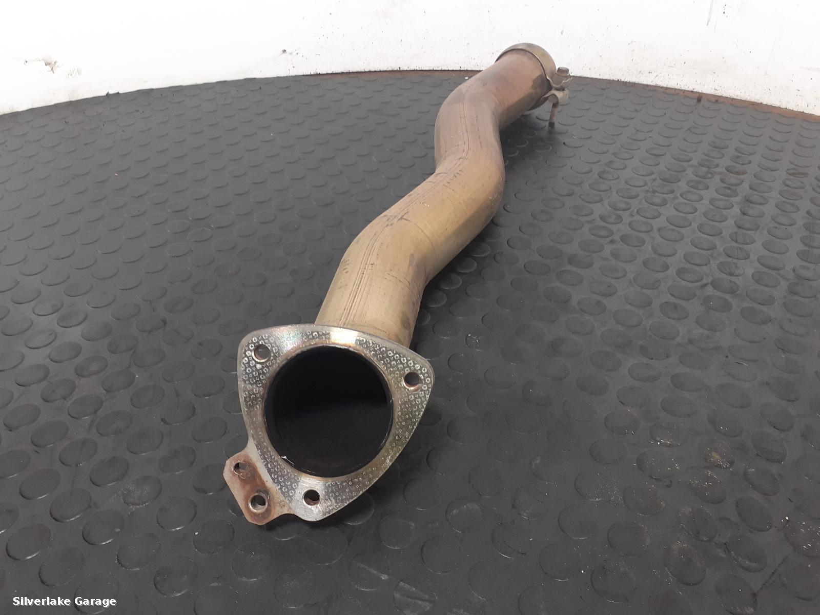 View Auto part Down pipe ASTON MARTIN DB11 2019
