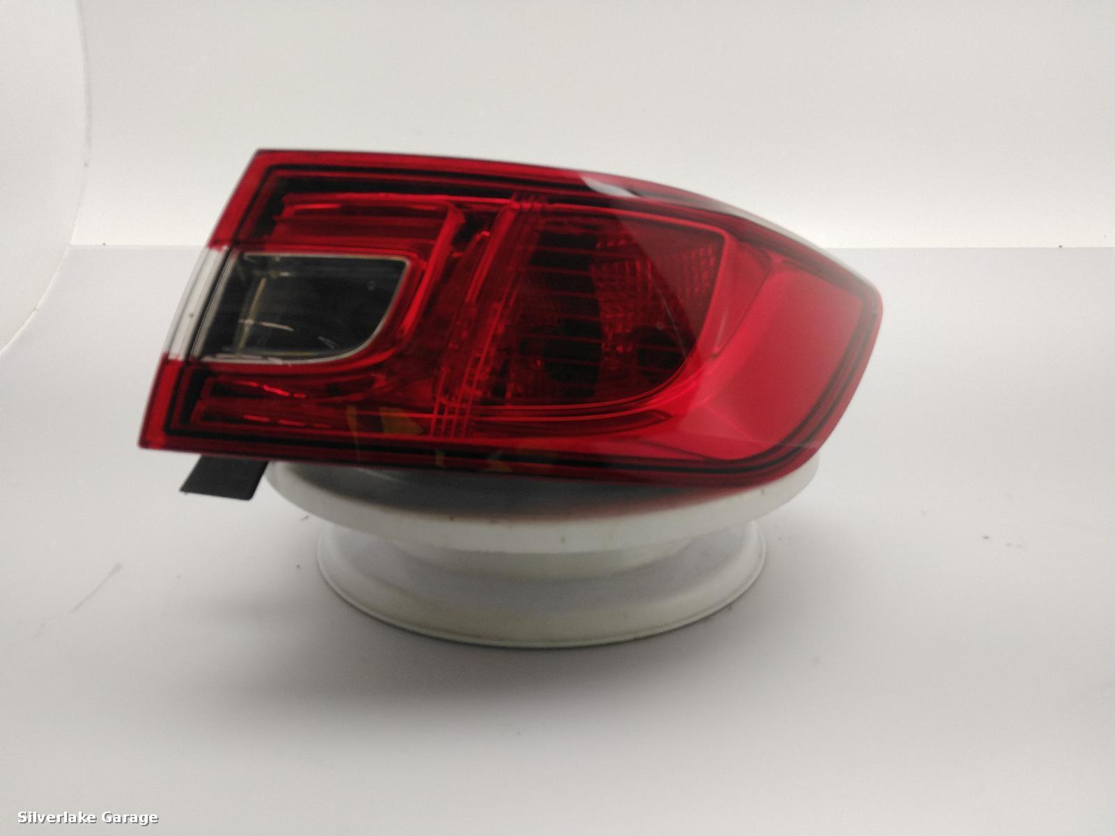 View Auto part R Taillight RENAULT CLIO 2014