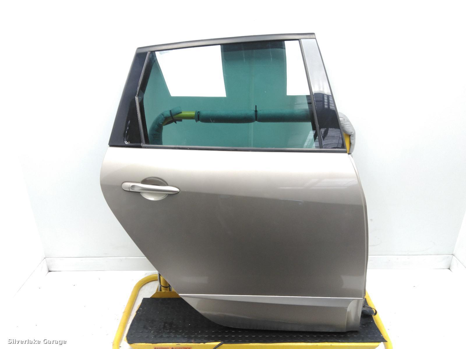 View Auto part R Rear Door RENAULT SCENIC 2014