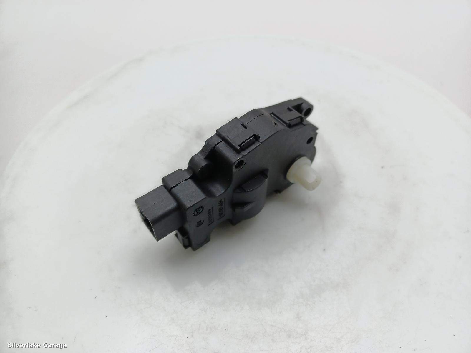 View Auto part Misc ASTON MARTIN DB11 2019