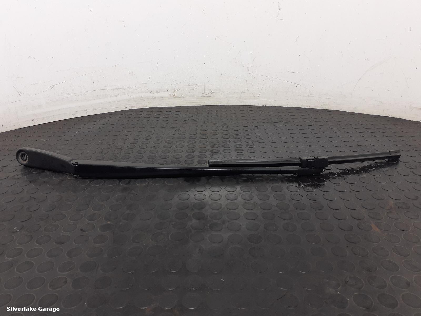 View Auto part Wiper Arm BMW 6 SERIES 2014