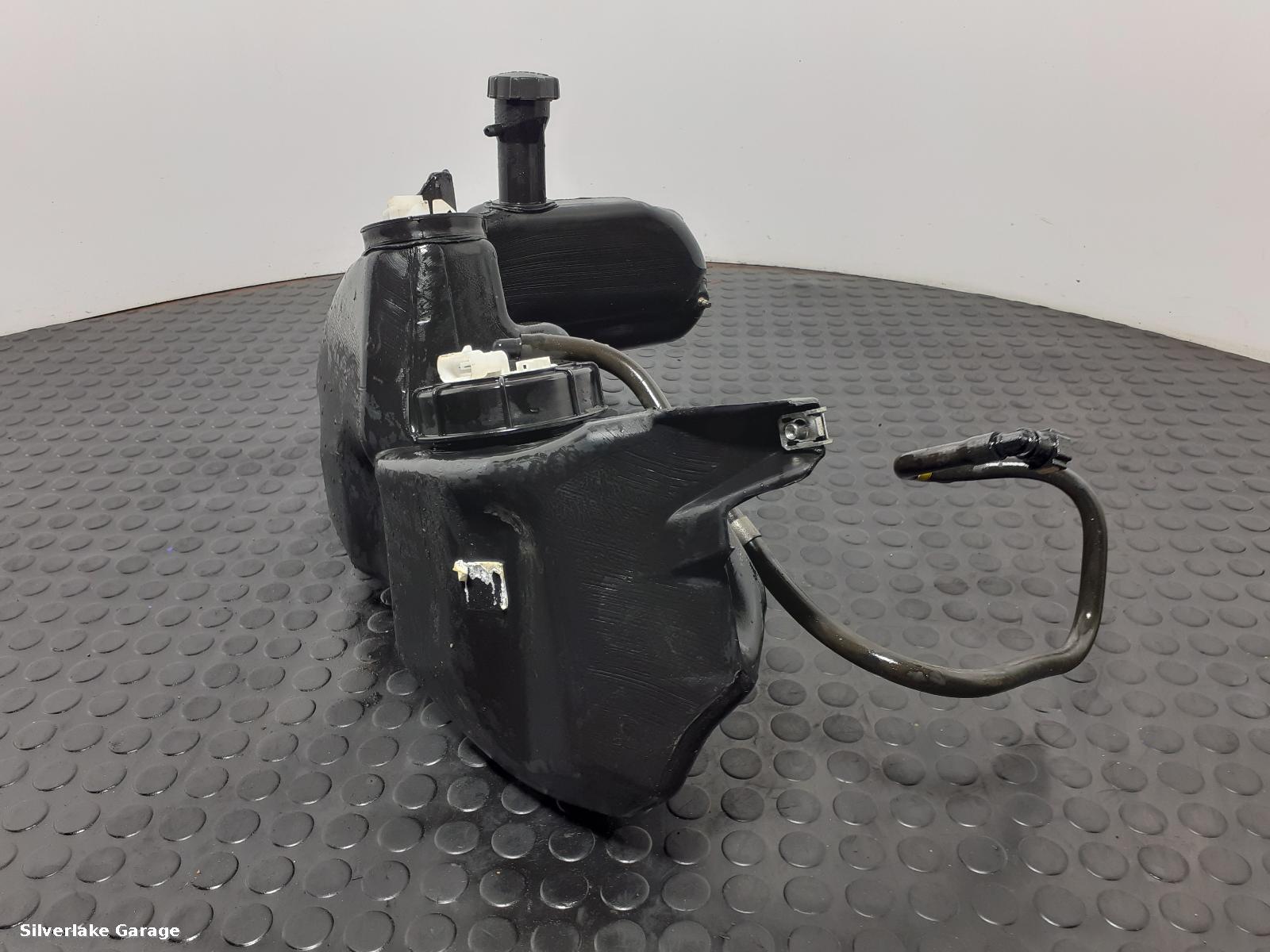 View Auto part Fuel Tank PIAGGIO VESPA 2014