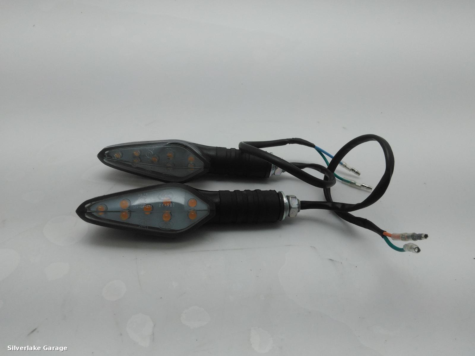 View Auto part INDICATORS_FRONT SINNIS TERRAIN 2021