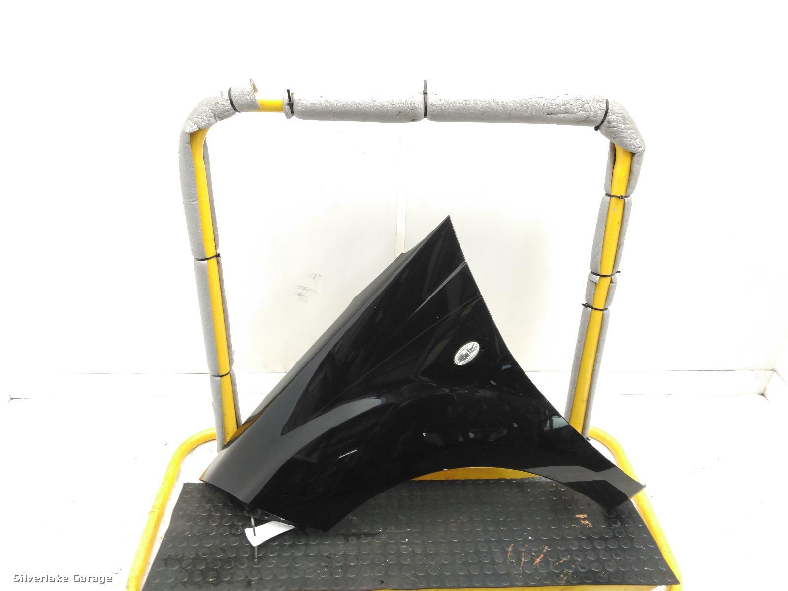 View Auto part L Wing PEUGEOT 4007 2008