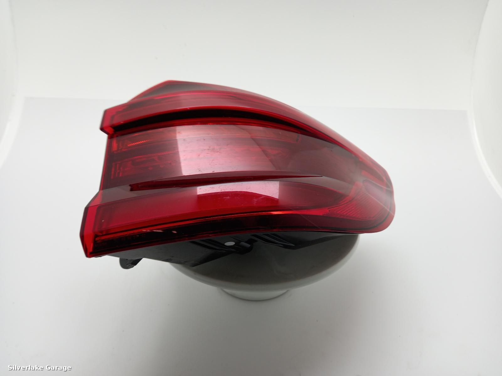 View Auto part R Taillight BMW X3 2019