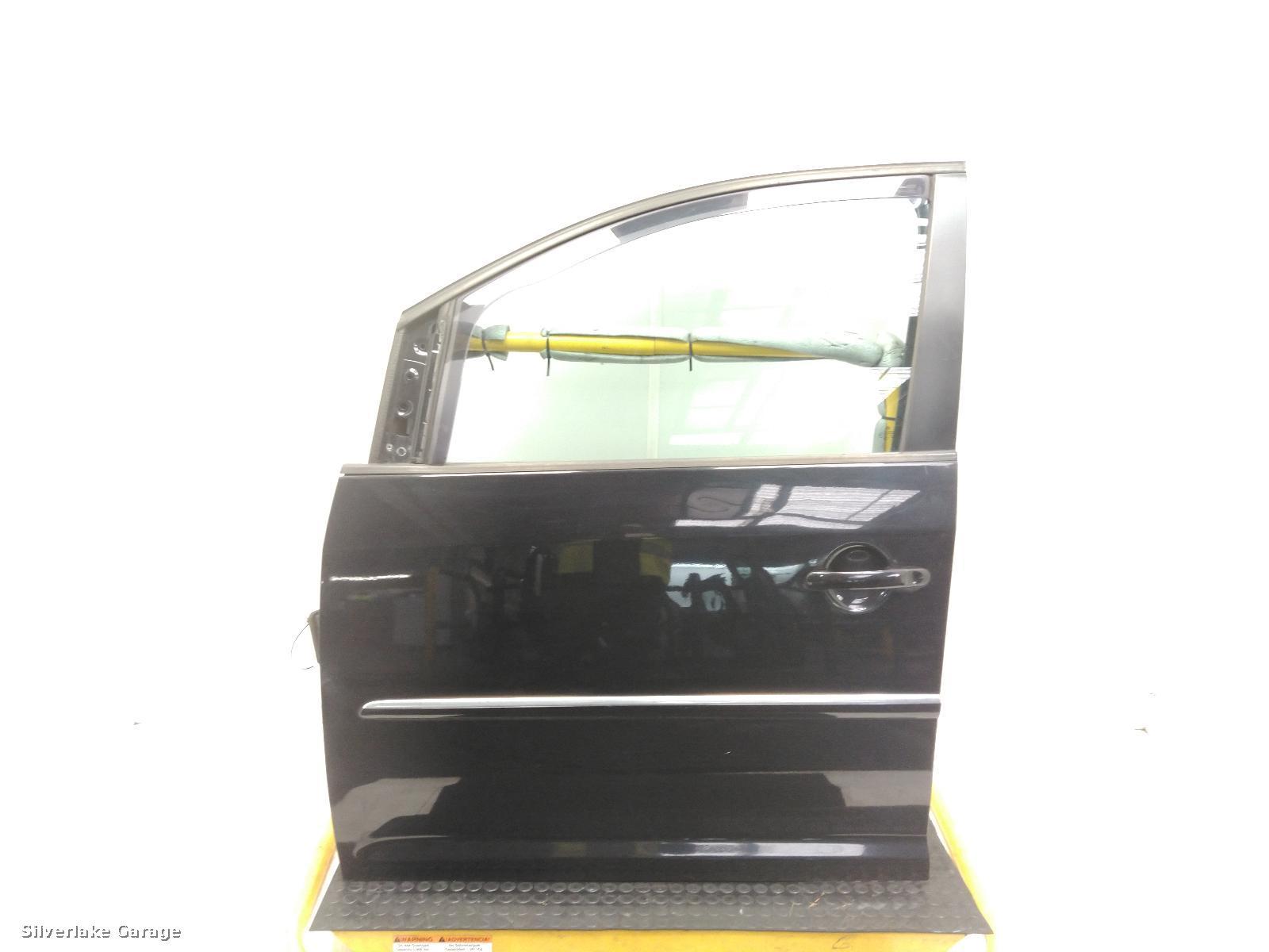 View Auto part L Front Door VOLKSWAGEN TOURAN 2008
