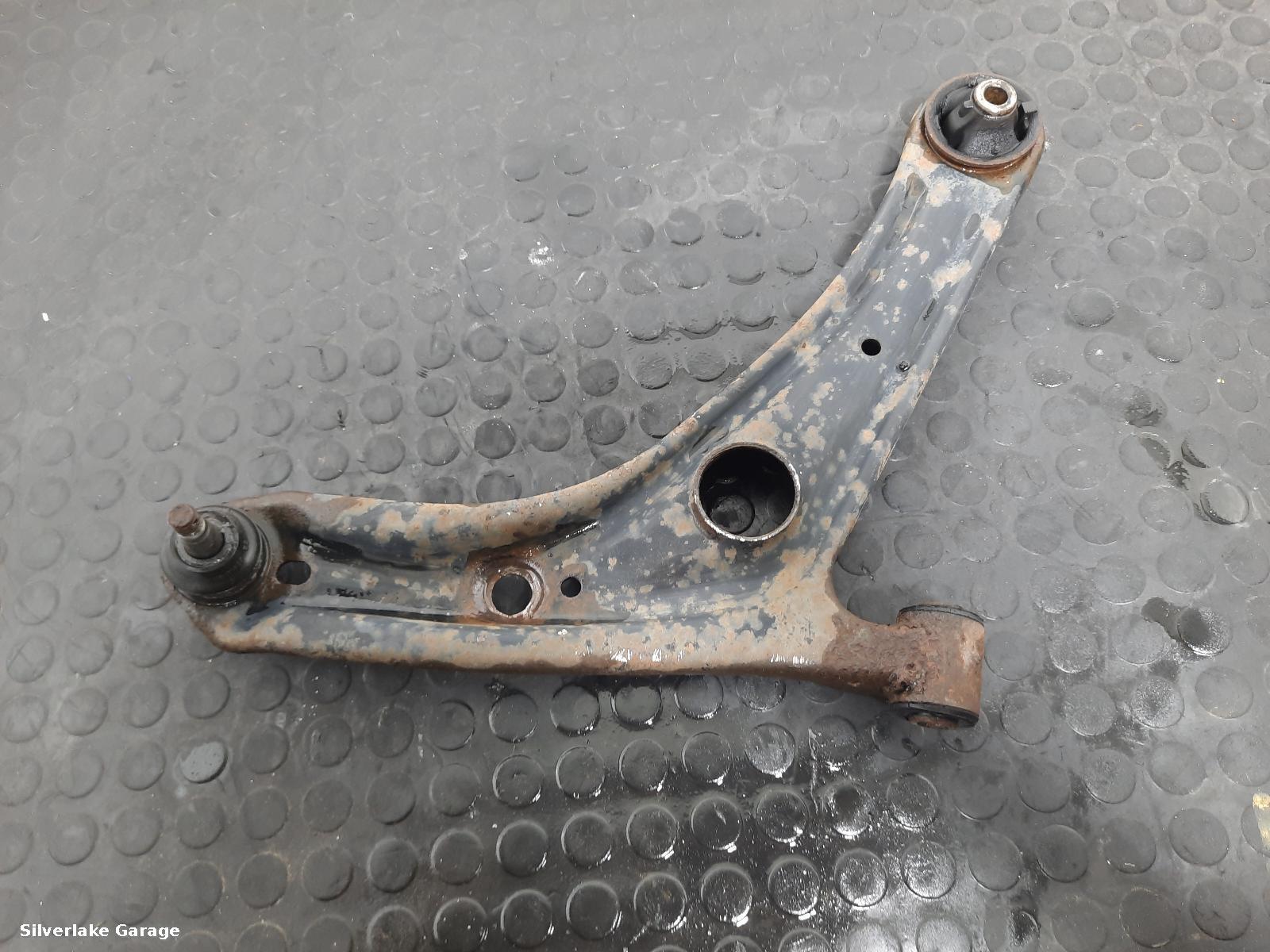 View Auto part RF Lower Control Arm TOYOTA YARIS 2005