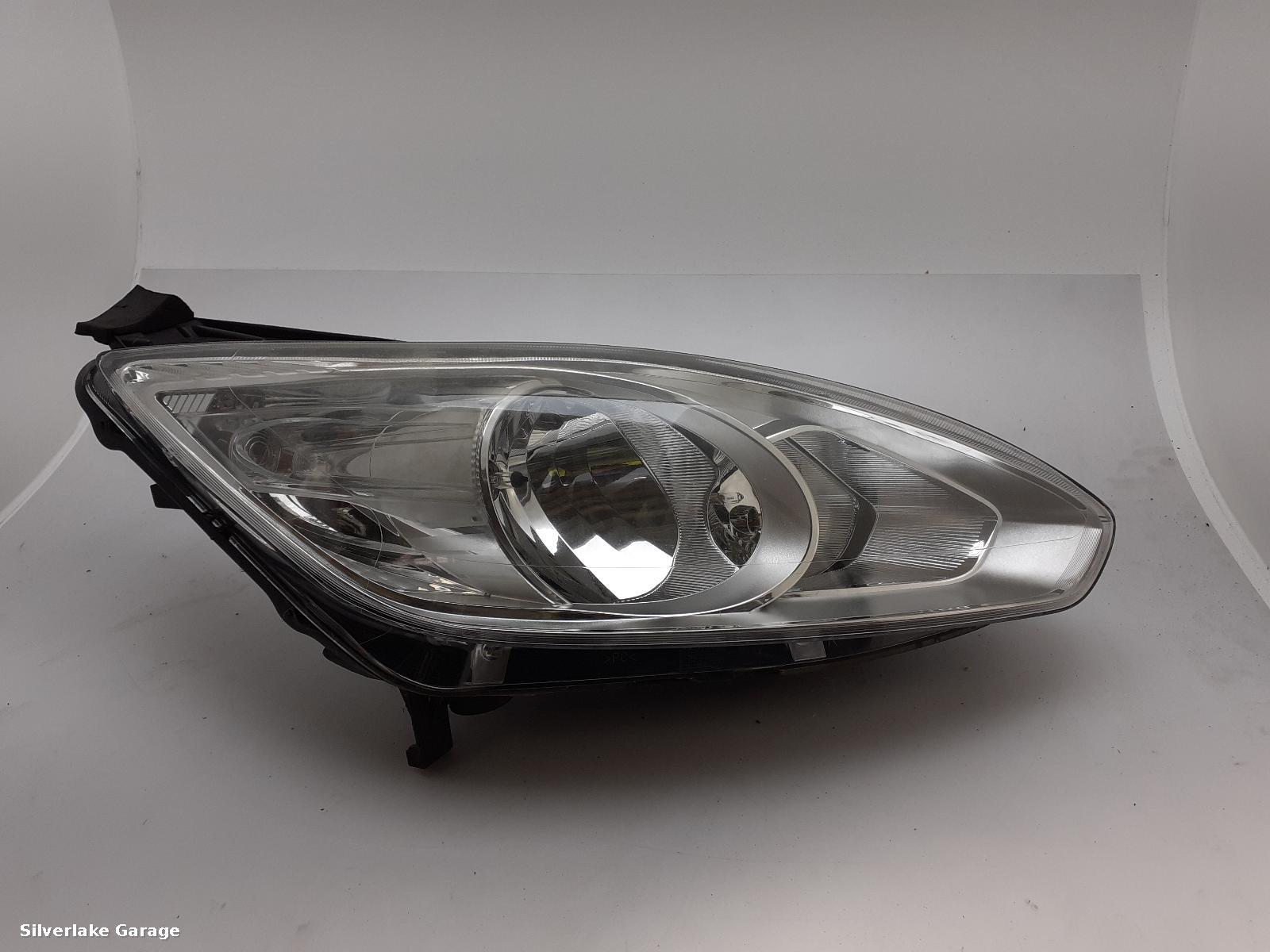 View Auto part R Headlamp FORD FOCUS C MAX 2012