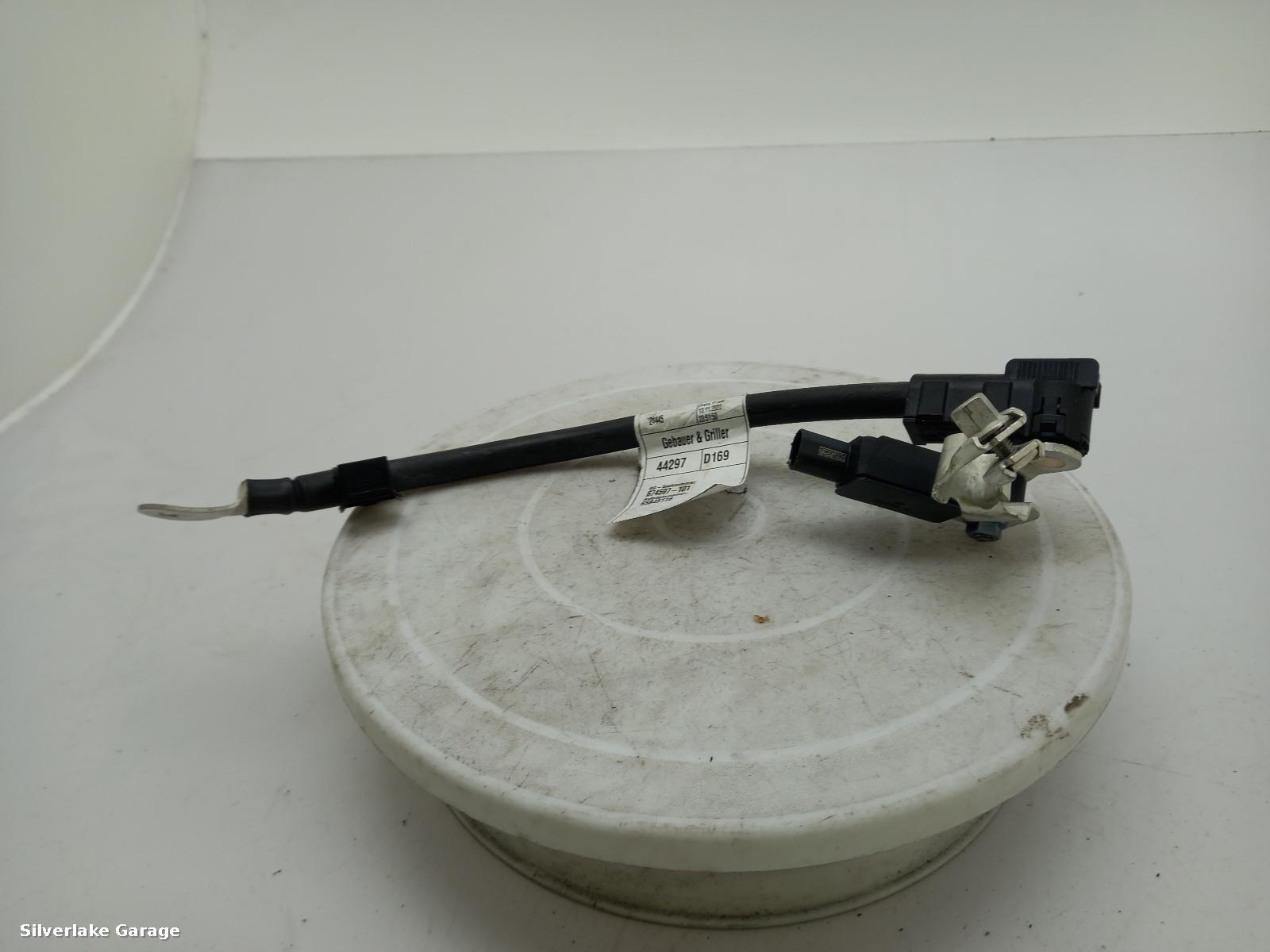 View Auto part Battery Charger MASERATI GRECALE 2022
